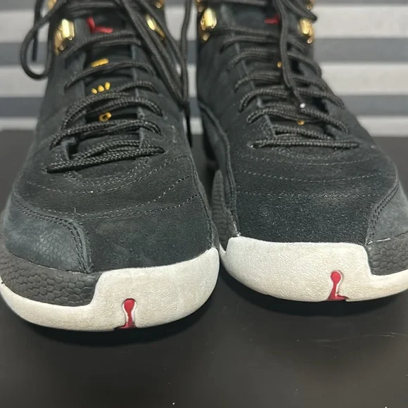 NIKE AIR JORDAN 12 RETRO REVERSE TAXI SNEAKERS